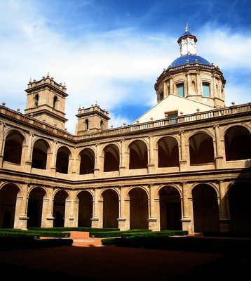 왕들의 성 미카엘 수도원 (모네스티르 데 산 미켈 델스 레이스)